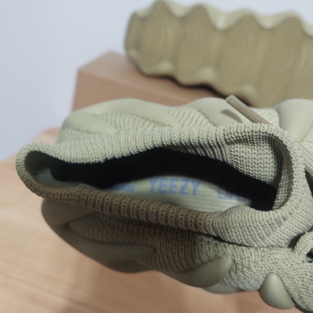adidas Yeezy 450 Resin Men's Size 11 Original Box Included - Clean - Like New - Picture 4 of 7